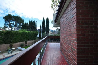 Enlarge photo 46