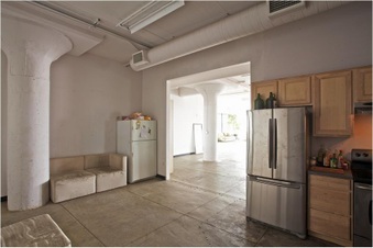 Enlarge photo 26