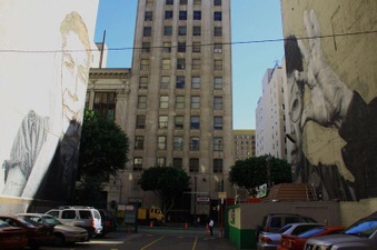 Enlarge photo 40