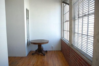 Enlarge photo 25