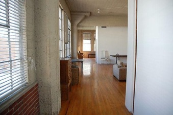 Enlarge photo 27