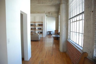 Enlarge photo 33