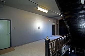 Enlarge photo 25