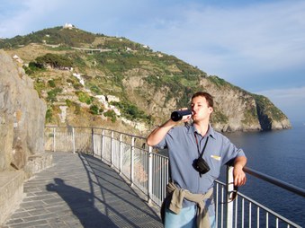 Enlarge photo 13