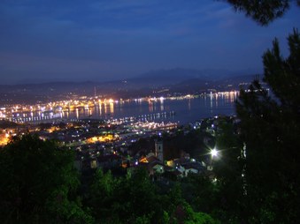 Enlarge photo 9