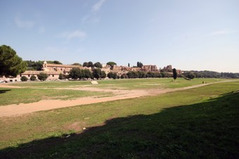 Enlarge photo 1