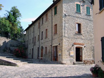 Enlarge photo 3