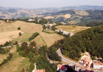 Enlarge photo 12