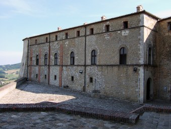 Enlarge photo 13