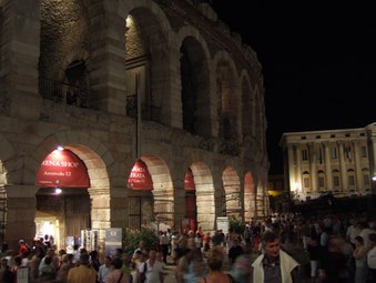Enlarge photo 15