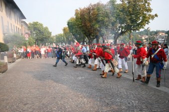 Enlarge photo 28