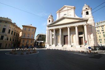 Enlarge photo 14