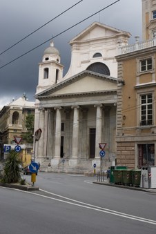Enlarge photo 18