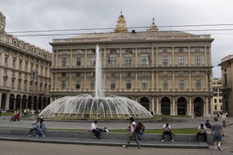 Enlarge photo 29