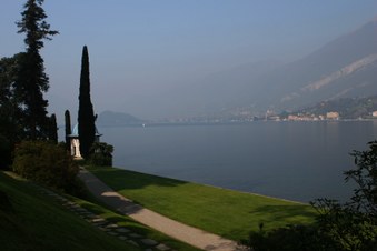 Enlarge photo 17