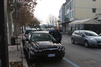Enlarge photo 4