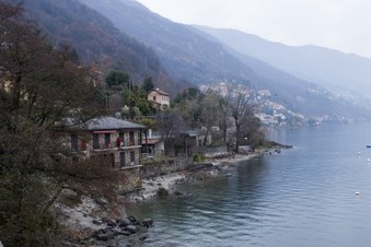 Enlarge photo 24