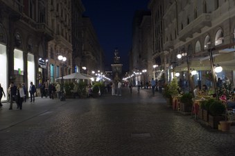 Enlarge photo 16