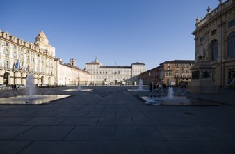 Enlarge photo 17