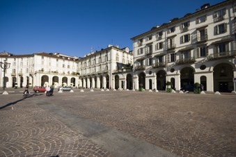 Enlarge photo 27