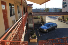 Enlarge photo 17