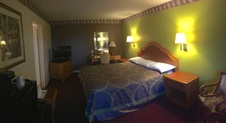 Enlarge photo 18