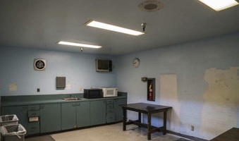 Enlarge photo 36