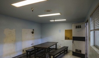 Enlarge photo 37