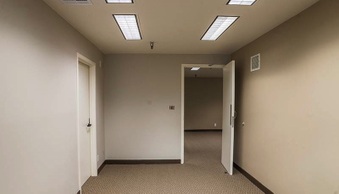 Enlarge photo 52