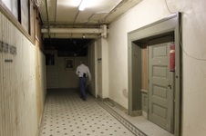 Enlarge photo 57