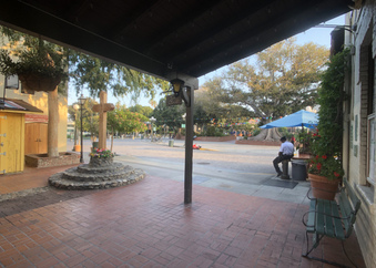 El Pueblo Monument