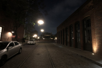 Enlarge photo 75