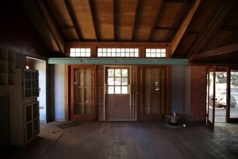 Enlarge photo 126