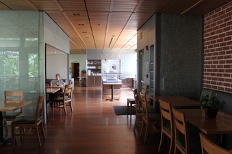Enlarge photo 78