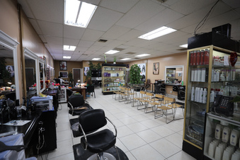 Enlarge photo 11