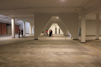 Enlarge photo 13