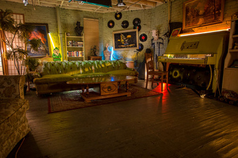 Enlarge photo 47