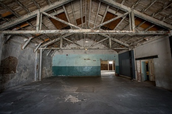 Enlarge photo 11