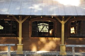 Enlarge photo 13