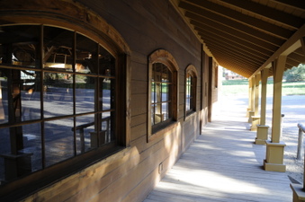 Enlarge photo 18