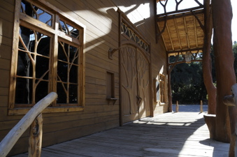 Enlarge photo 19