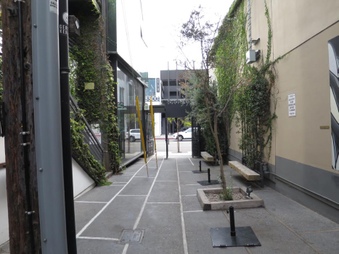 Enlarge photo 21