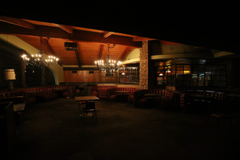 Enlarge photo 23