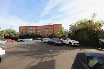 Enlarge photo 39