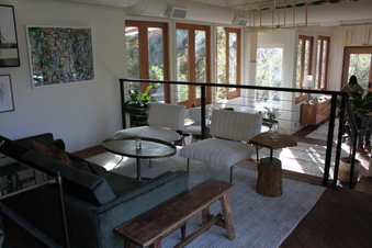 Enlarge photo 156