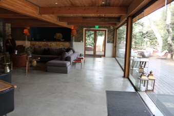 Enlarge photo 112