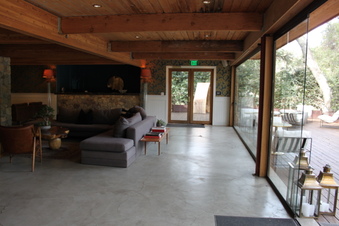 Enlarge photo 113