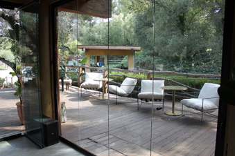 Enlarge photo 136