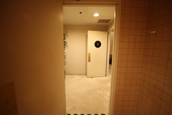 Enlarge photo 19