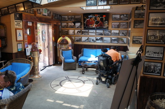 Enlarge photo 5